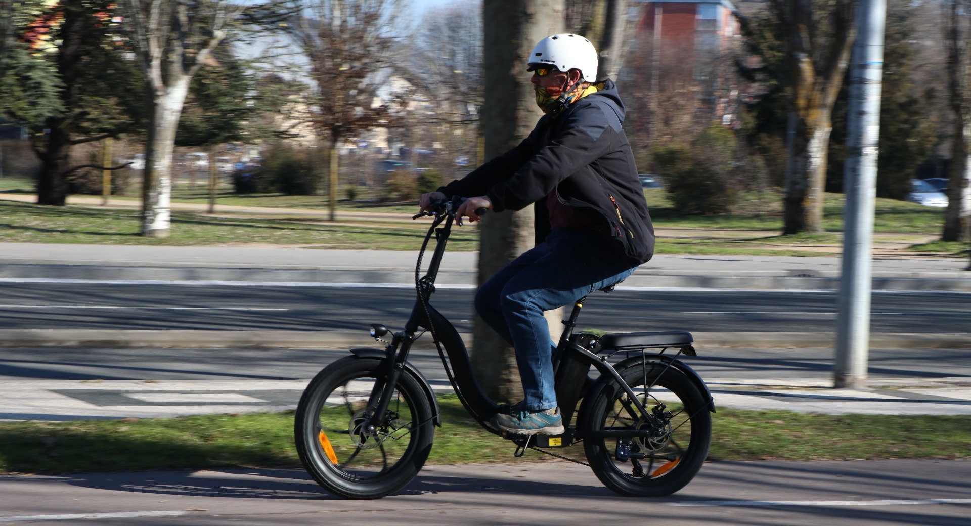 bicicleta eléctrica plegable